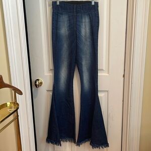 Judith March 🔥Sale🔥bellbottoms jeans